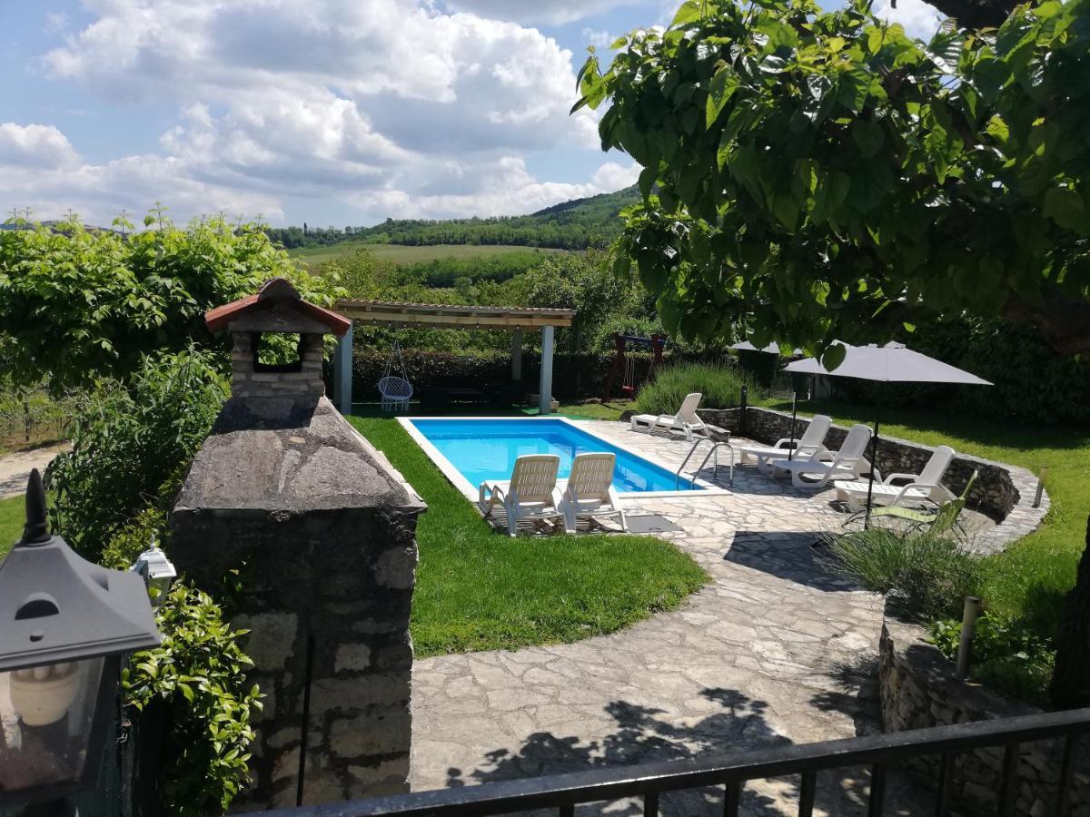 Guest House Valentino Motovun Exteriér fotografie