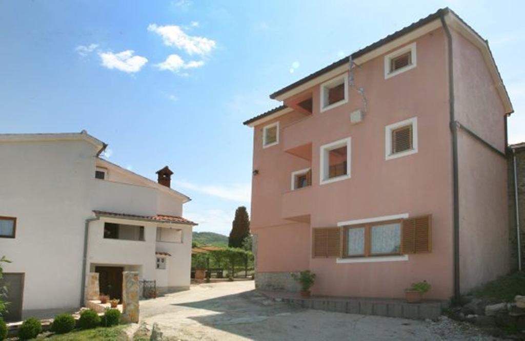Guest House Valentino Motovun Exteriér fotografie